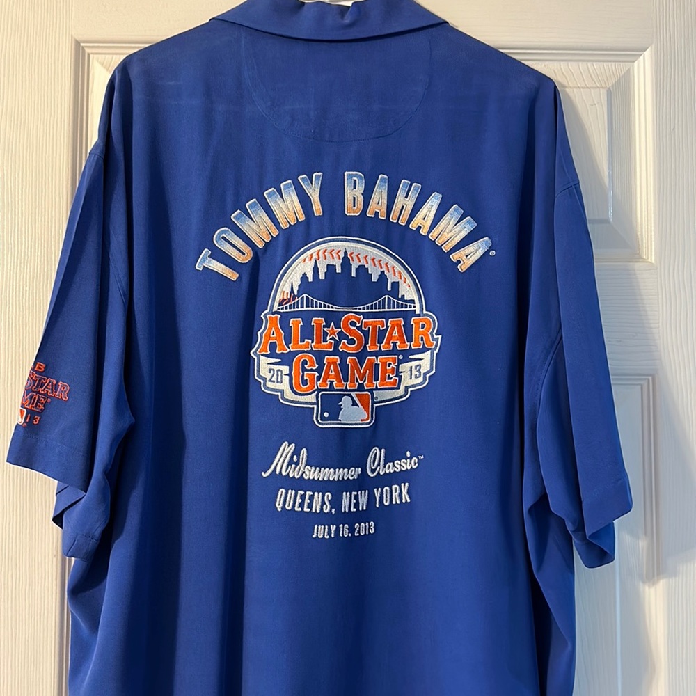 Tommy Bahama 2013 MLB Shirt
